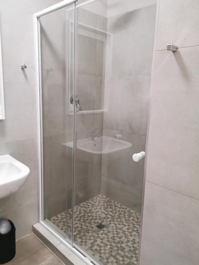 Apartament Rosedene Bloemfontein Zewnętrze zdjęcie