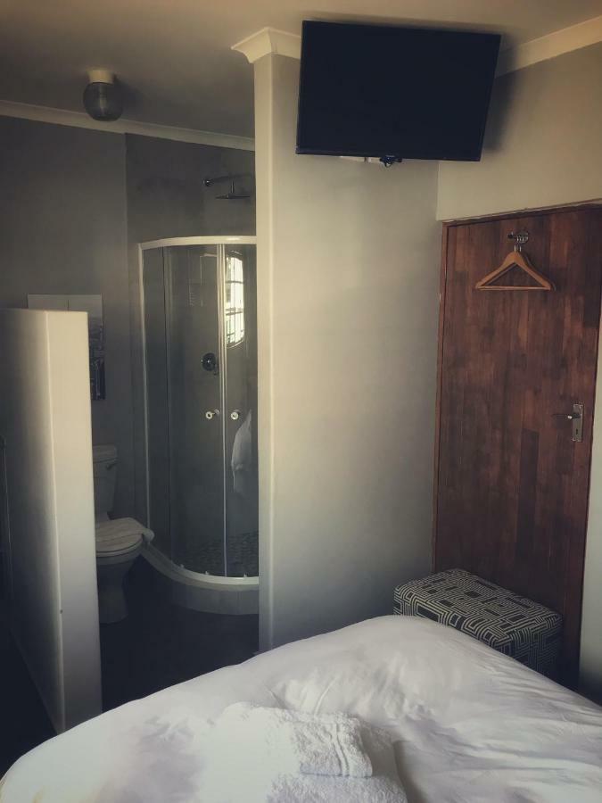Apartament Rosedene Bloemfontein Zewnętrze zdjęcie