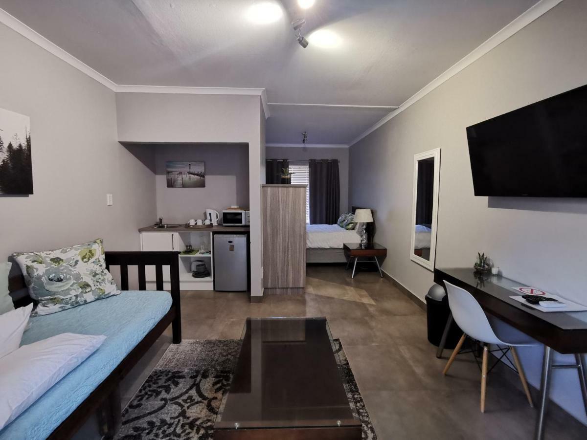 Apartament Rosedene Bloemfontein Zewnętrze zdjęcie