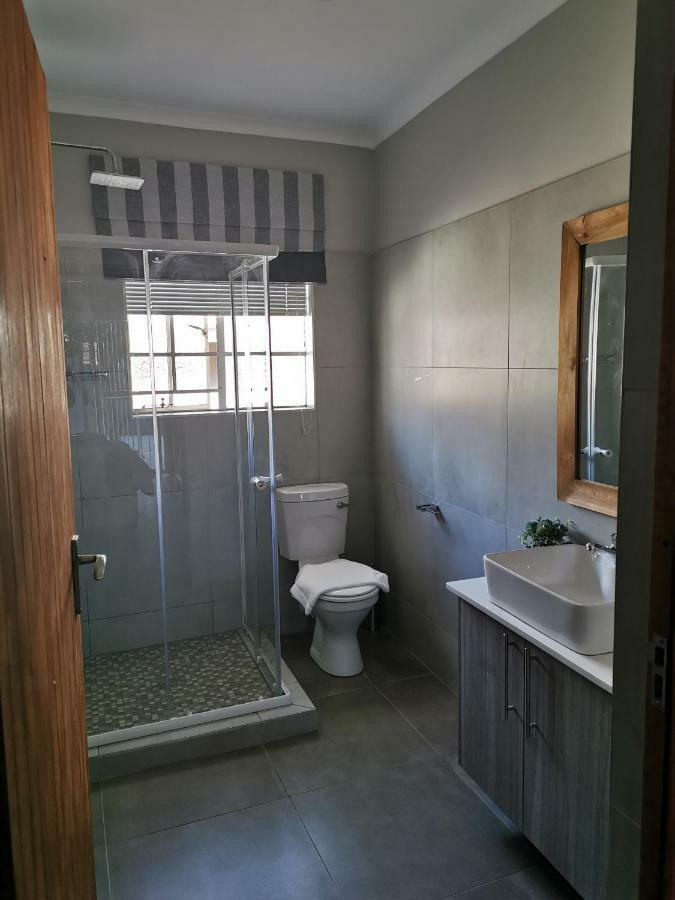 Apartament Rosedene Bloemfontein Zewnętrze zdjęcie