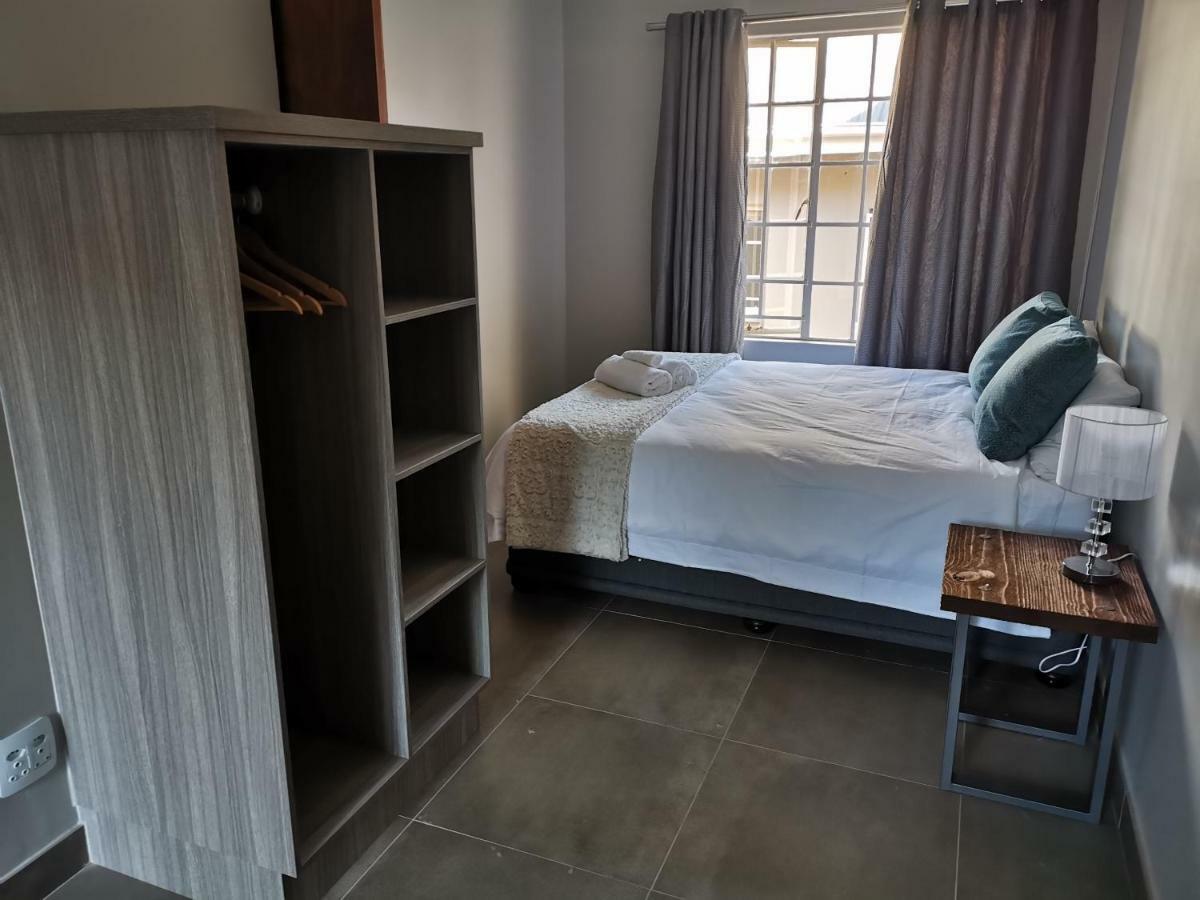 Apartament Rosedene Bloemfontein Zewnętrze zdjęcie