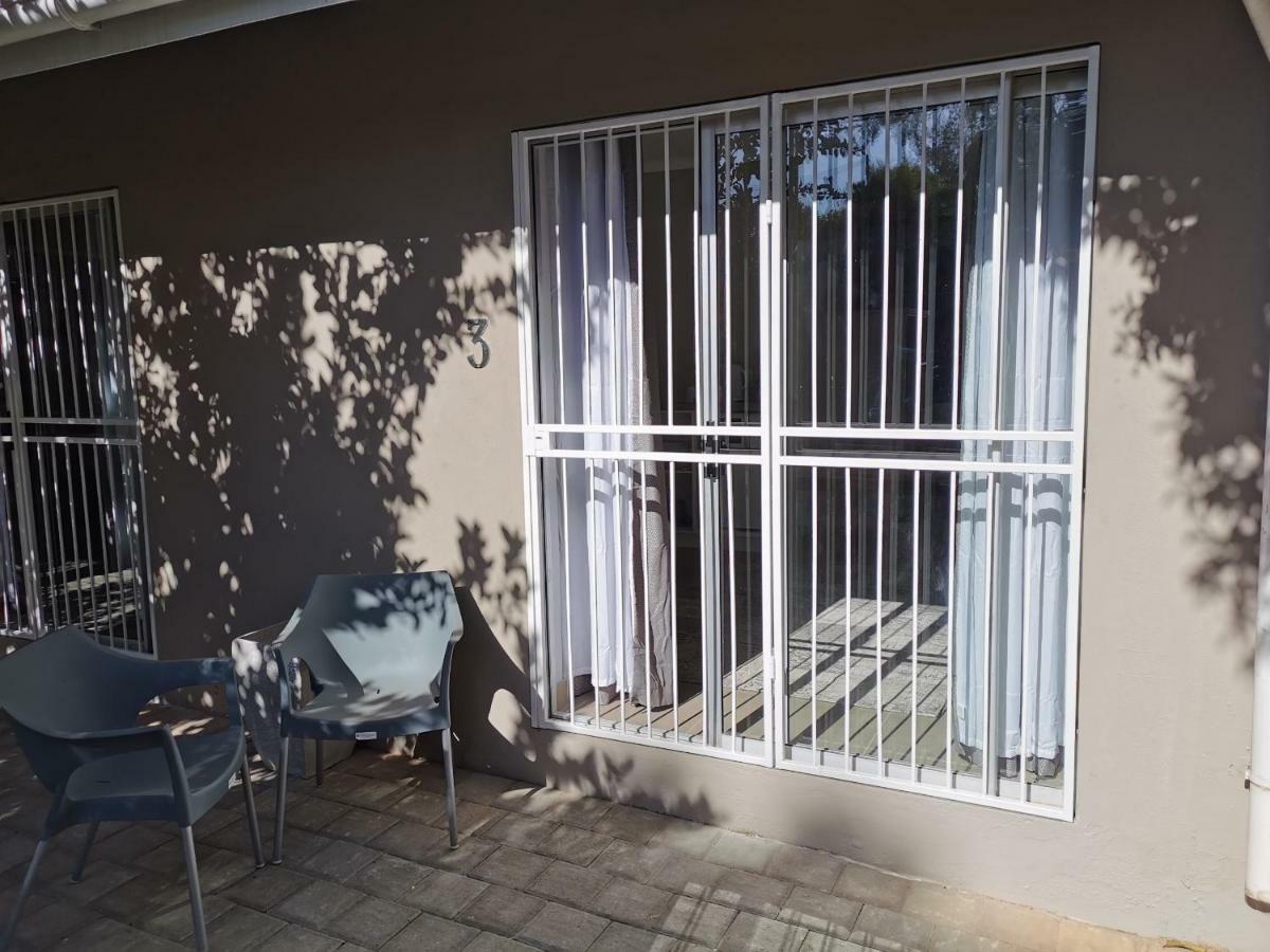 Apartament Rosedene Bloemfontein Zewnętrze zdjęcie